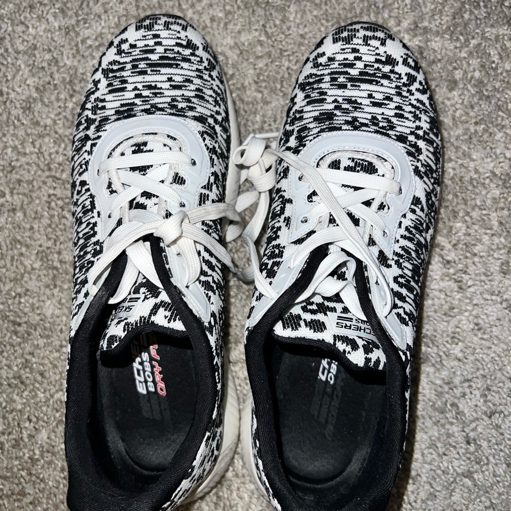 Skechers Bobs Women's Black and White Athletic Shoes